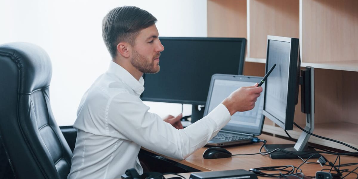 CISO (Chief Information Security Officer)